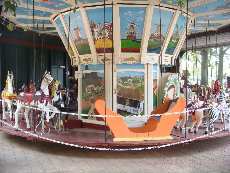 Western Michigan [2009] 496.JPG - Scenes from Windmill Island in Holland, Michigan.